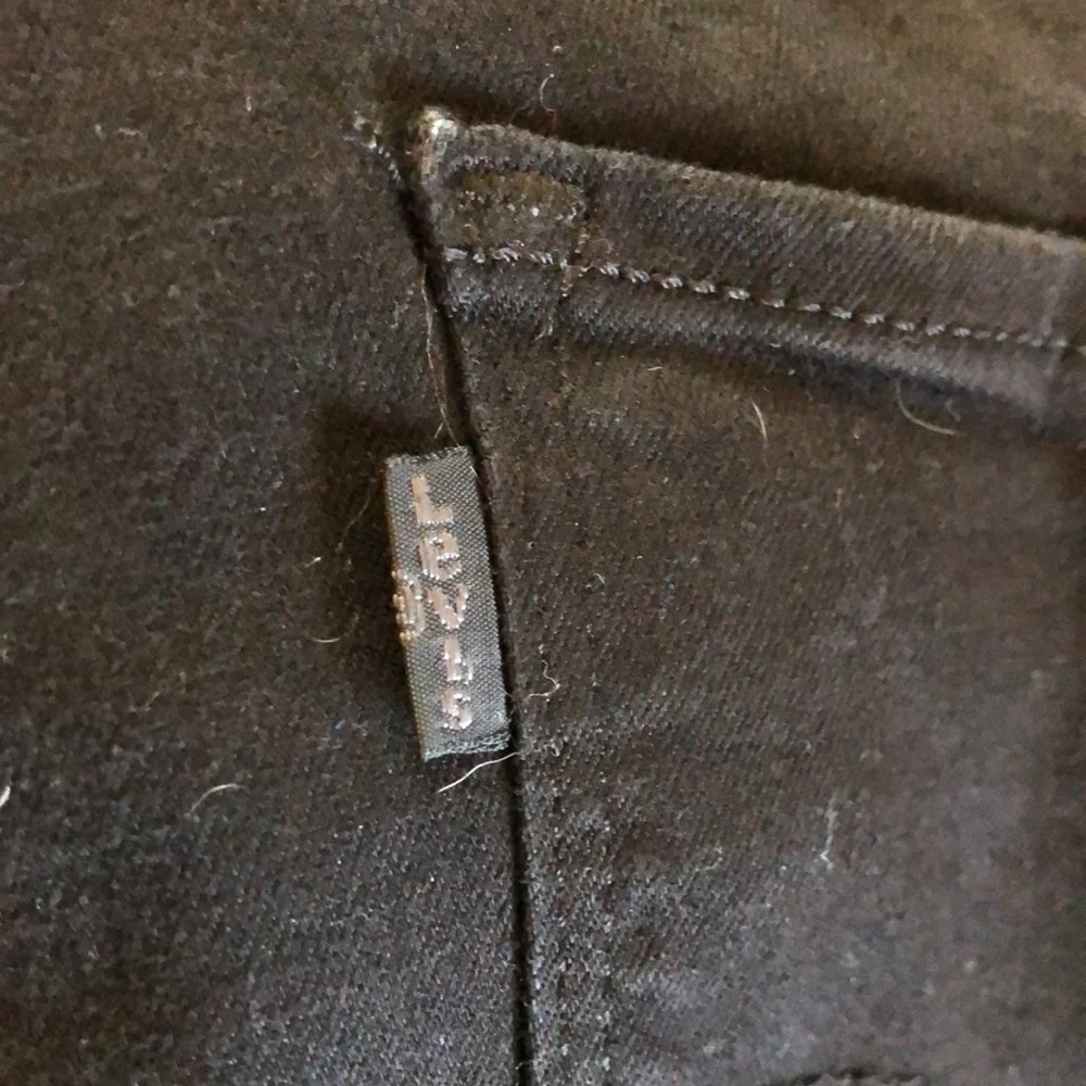 Levi Strauss & Co Women’s Black High Rise Straight Black Jeans in size 24W - Picture 8 of 8